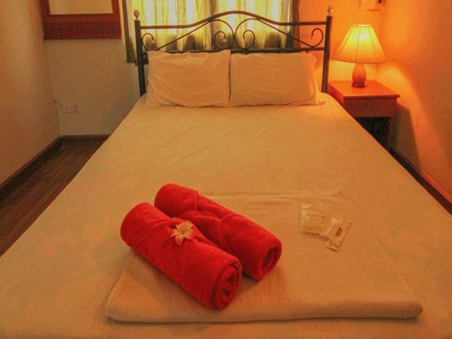Waratee Spa Resort Villa Bangkok Luaran gambar